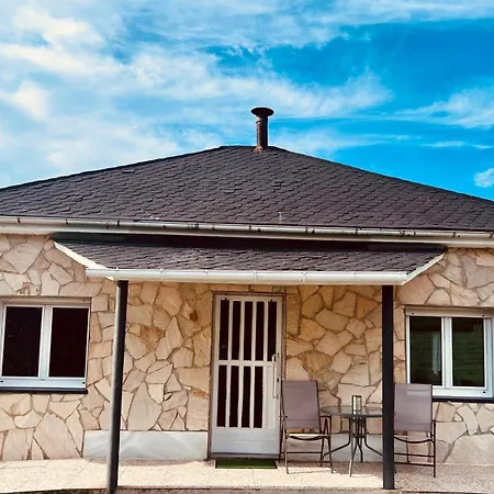 La De Pisones Holiday home